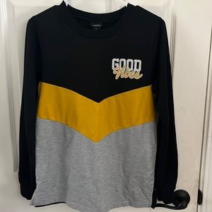Rue21 long sleeve: Good Vibes